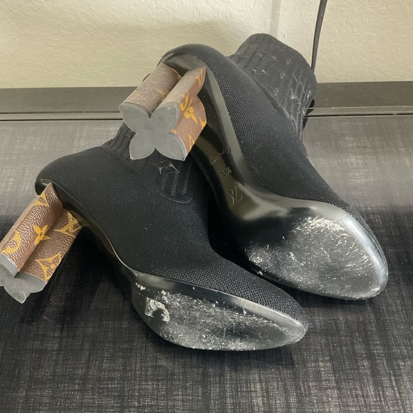 Louis Vuitton women black Silhouette Ankle Boot size 38.5 - Picture 10 of 14